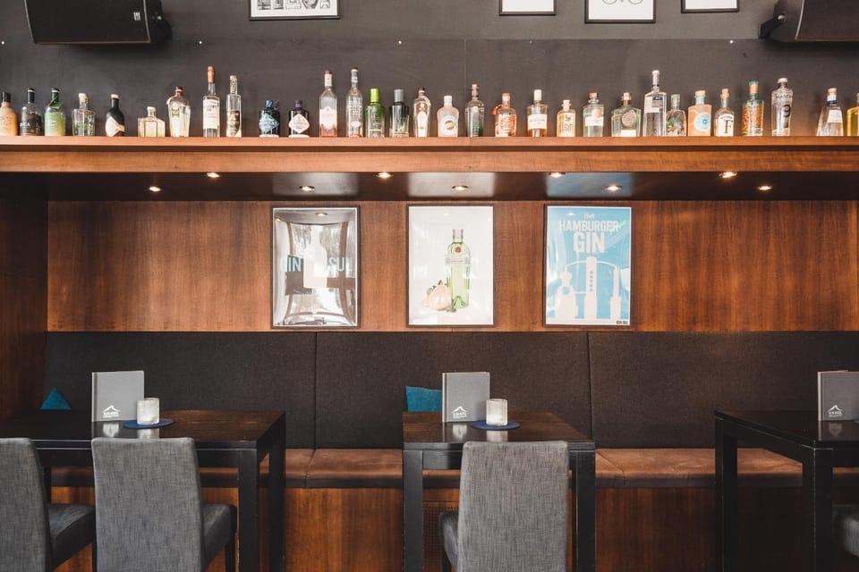 Lounge or bar