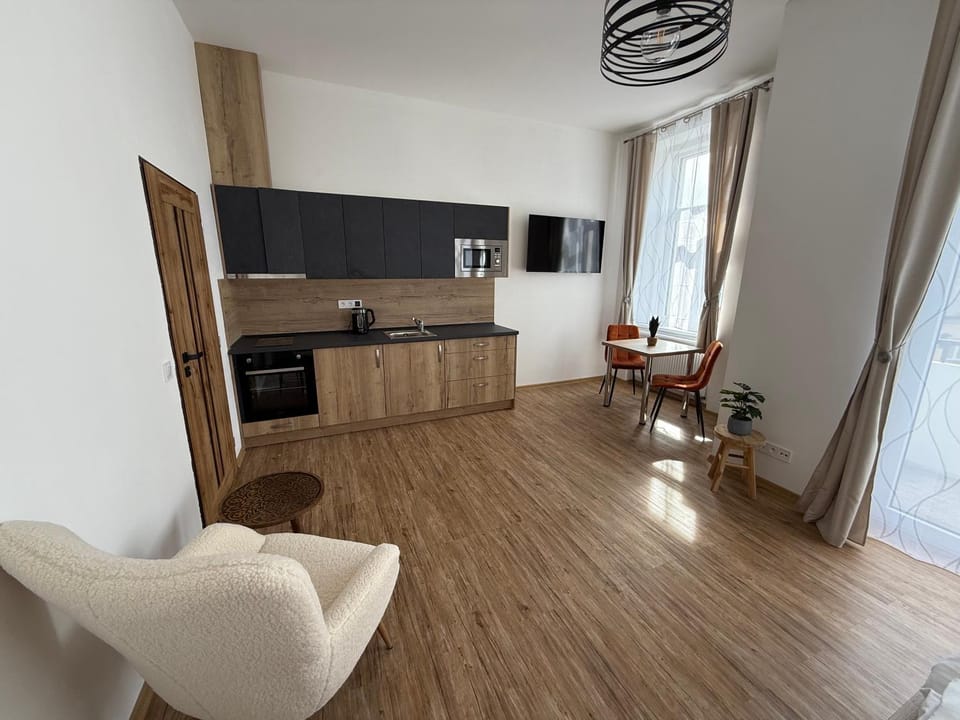 Kitchen or kitchenette, stove