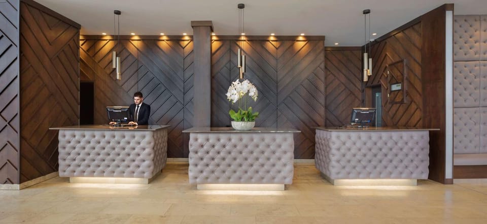 Lobby or reception, On site