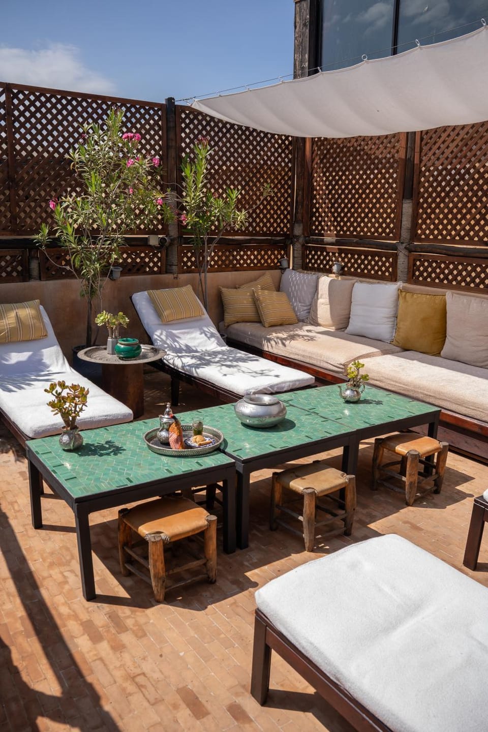 Balcony/Terrace, sunbed