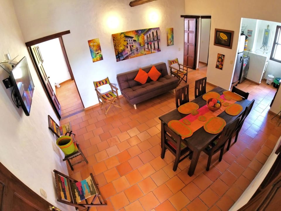 Living room, Dining area