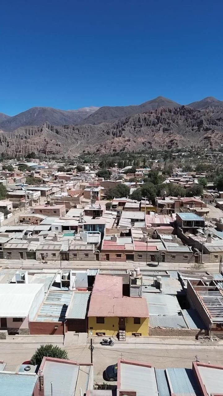 Off site, Bird's eye view