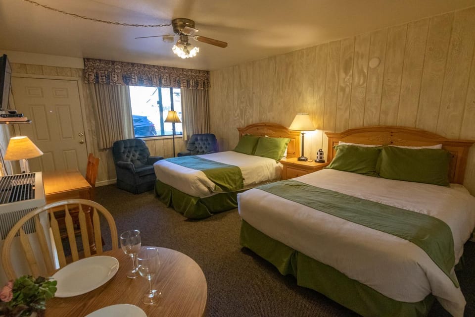 June Lake Motel Motel in June Lake