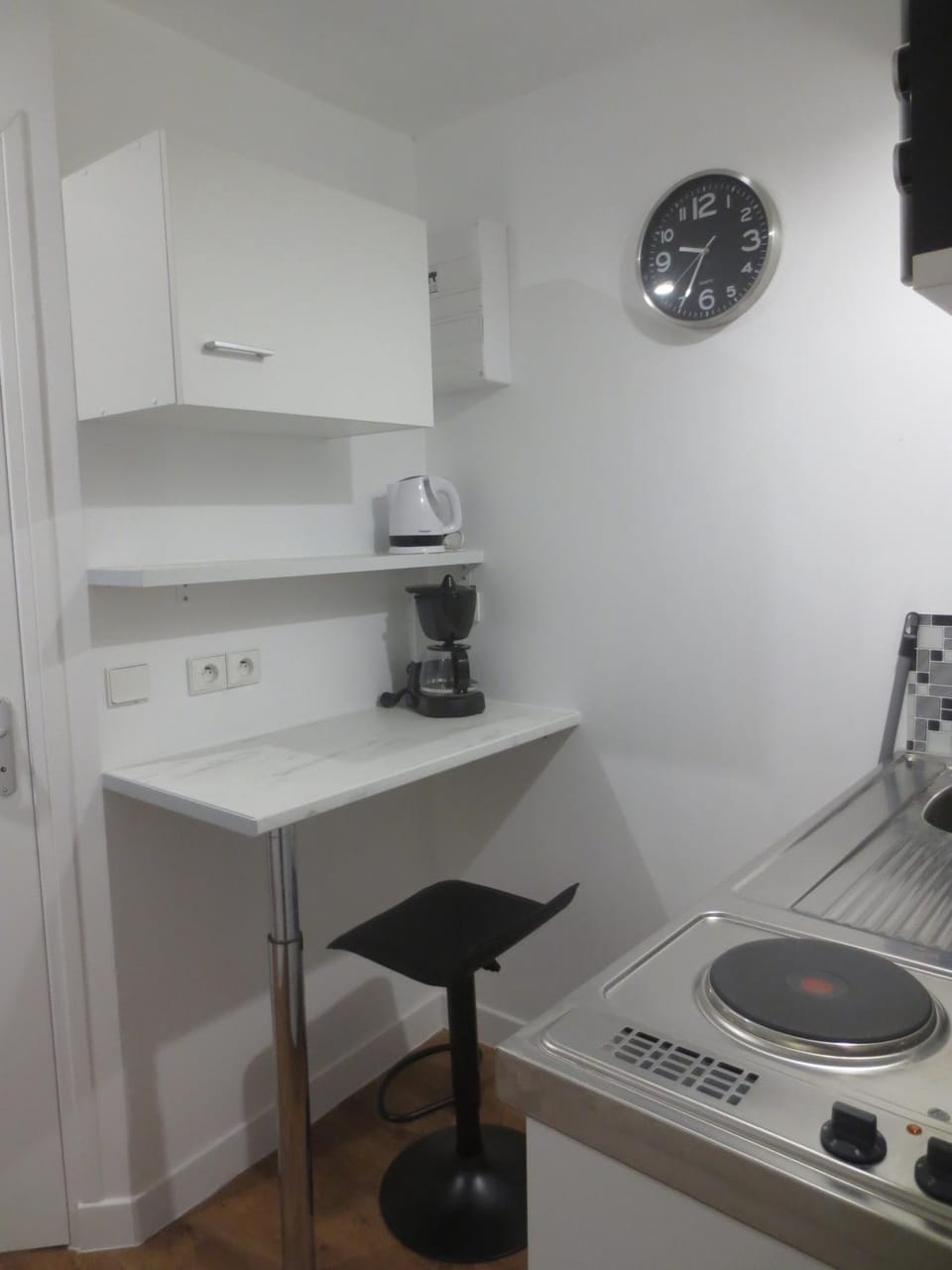 Appartements et studios meublés au centre ville d'Ouzouer Sur Loire Apartment in Centre-Val de Loire