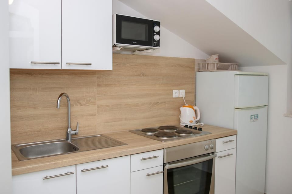 Adria Apartment in Šibenik-Knin County, Croatia