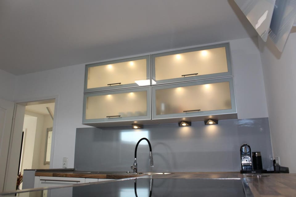 Kitchen or kitchenette, Communal kitchen, kitchen, kitchen