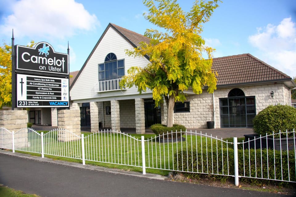 Property building, Facade/entrance