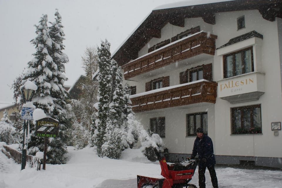 Haus Fallesin Bed and Breakfast in Saint Anton am Arlberg