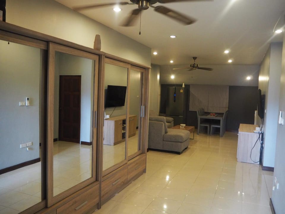 3BR Cozy House Villa in Chalong