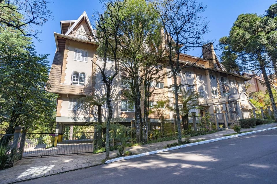 Rosa Edifício Araucárias Apartment in Gramado