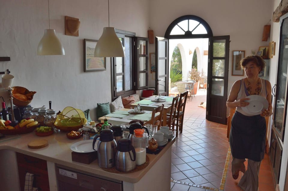 Lobby or reception, Breakfast, Continental breakfast, Buffet breakfast