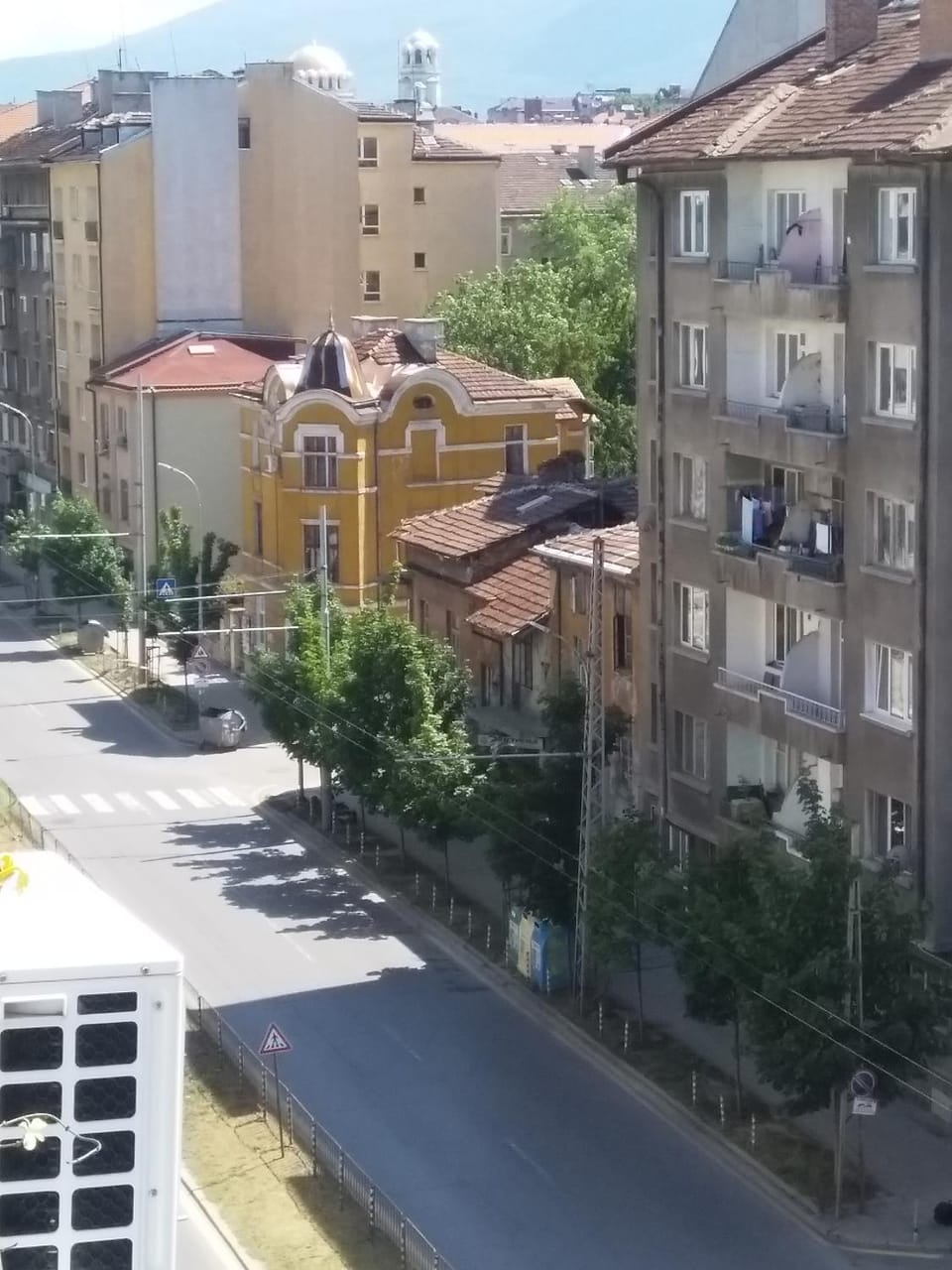 Property building, Neighbourhood, City view, Street view