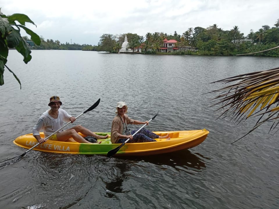 Day, Activities, Canoeing, Lake view, River view