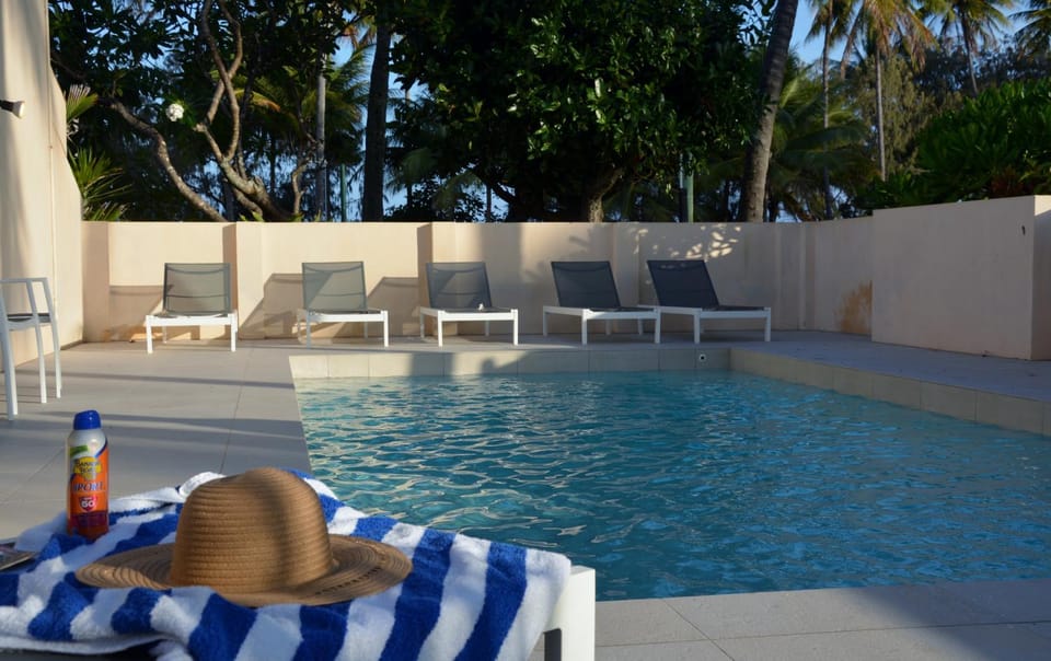 Swimming pool, Swimming pool