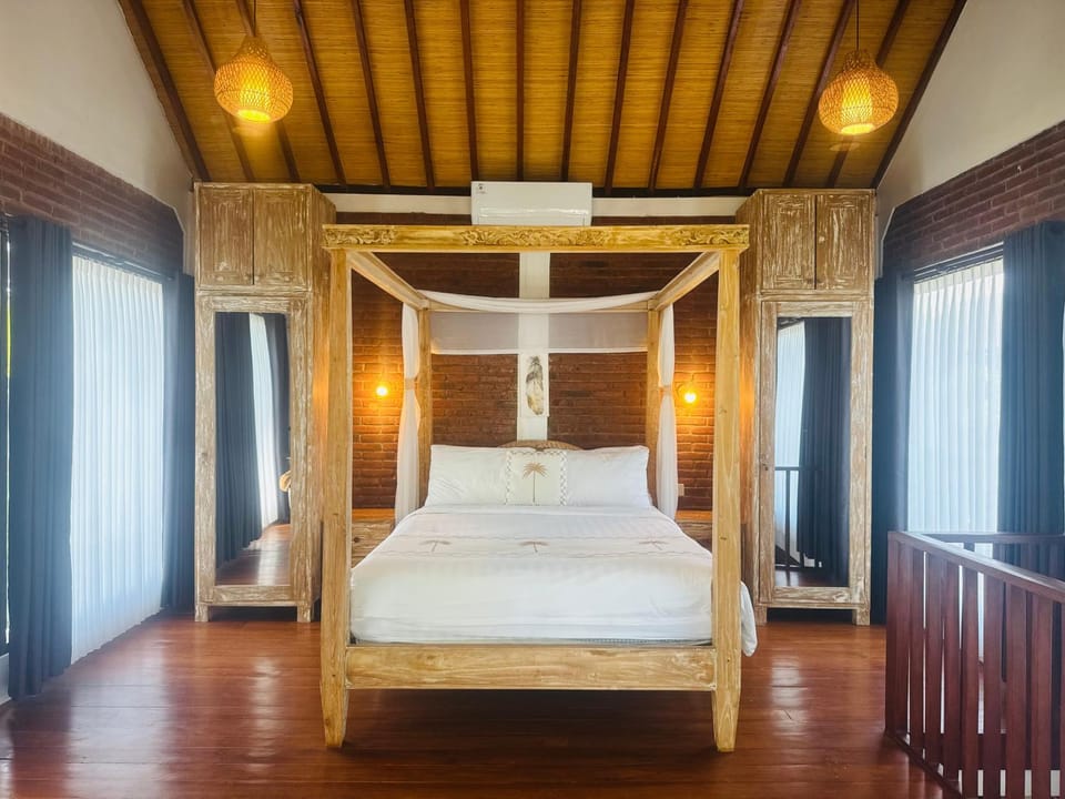 Sunsets at Sumbul Bed and Breakfast in Bali