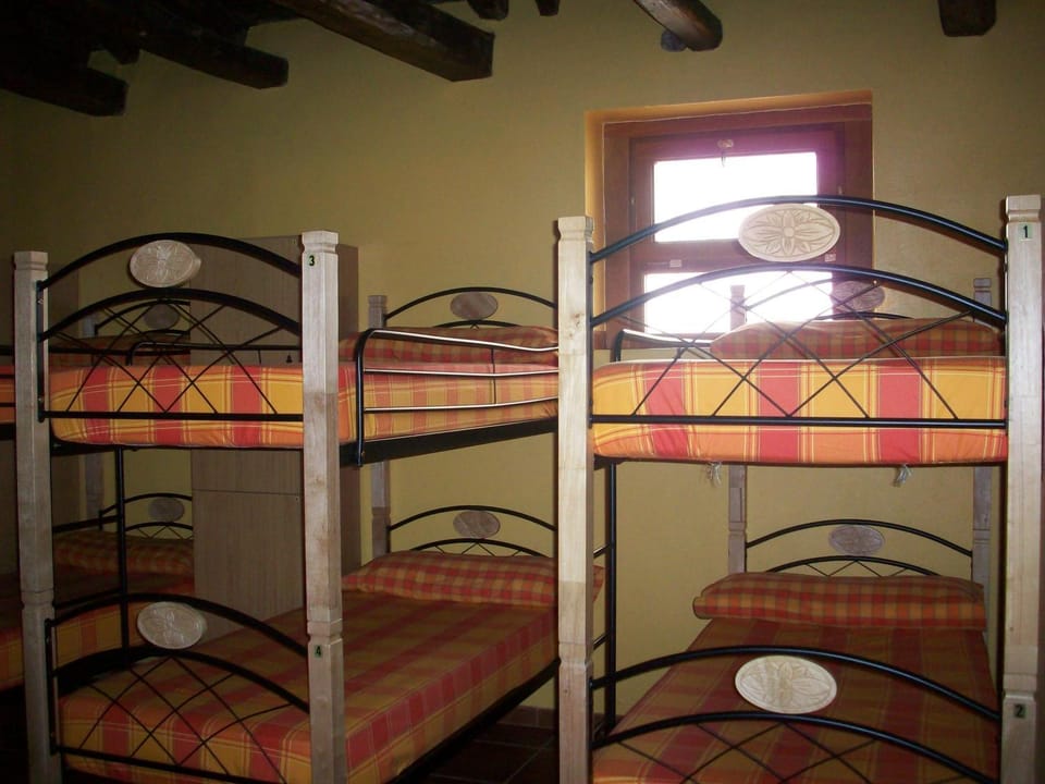 bunk bed