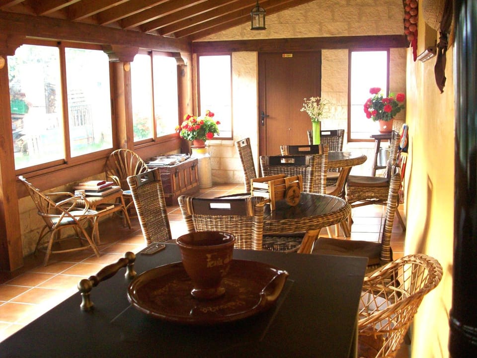 Communal lounge/ TV room, Facility for disabled guests