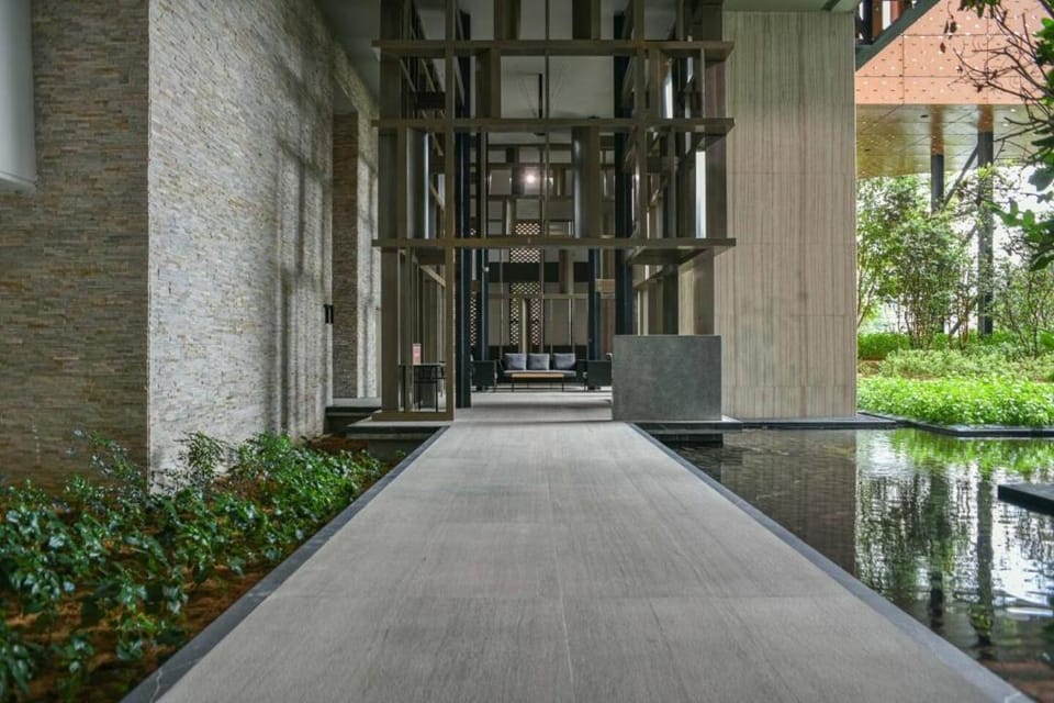 Property building, Garden view