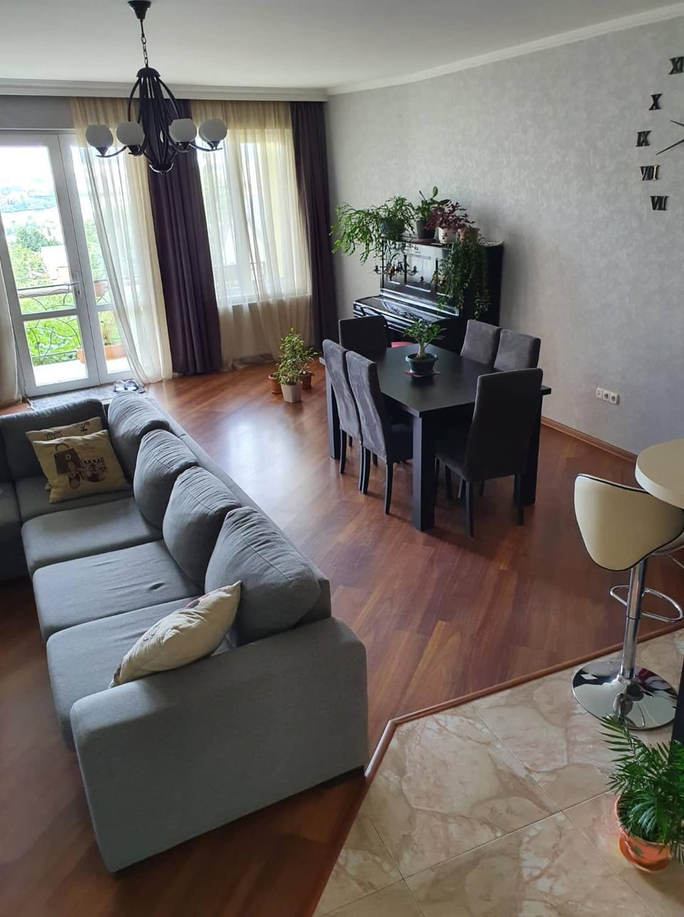 Communal lounge/ TV room, Living room, Seating area