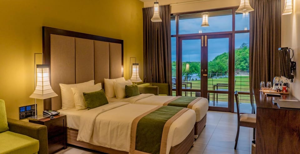 Amora Lagoon Hotel Hotel in Negombo