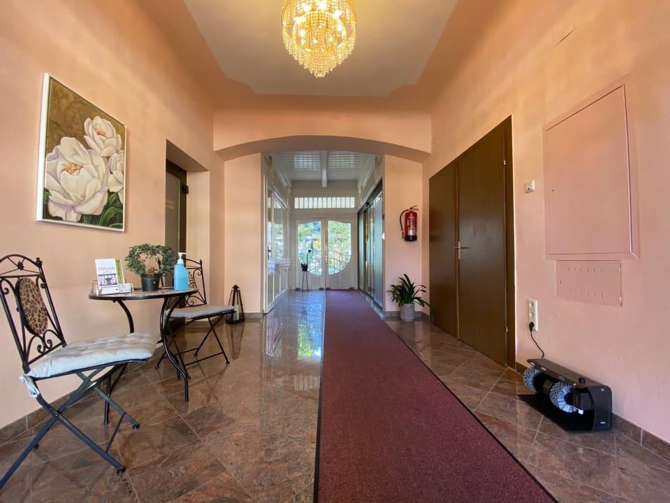 Lobby or reception, On site