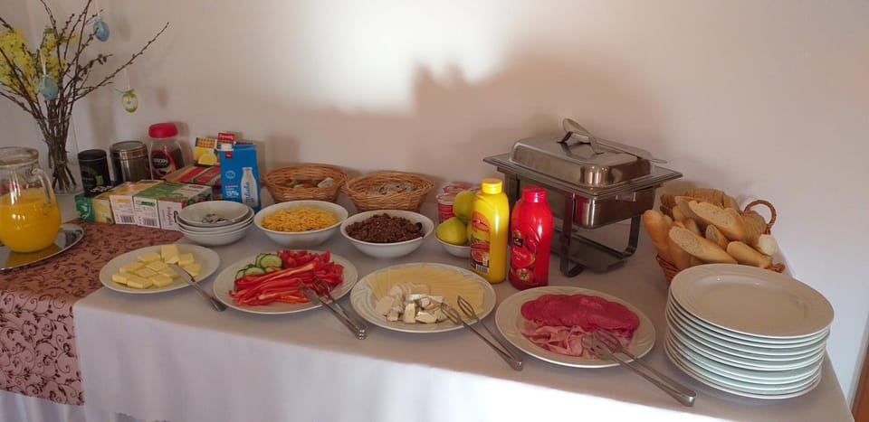 Buffet breakfast