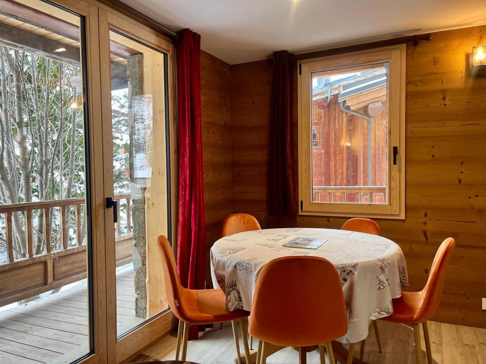 Balcony/Terrace, Dining area