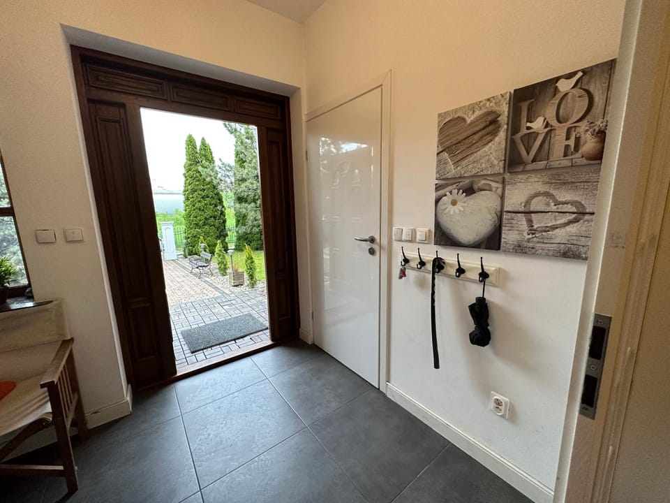 Dako Mansion, Stylish, Modern, Cosy Villa in Poland