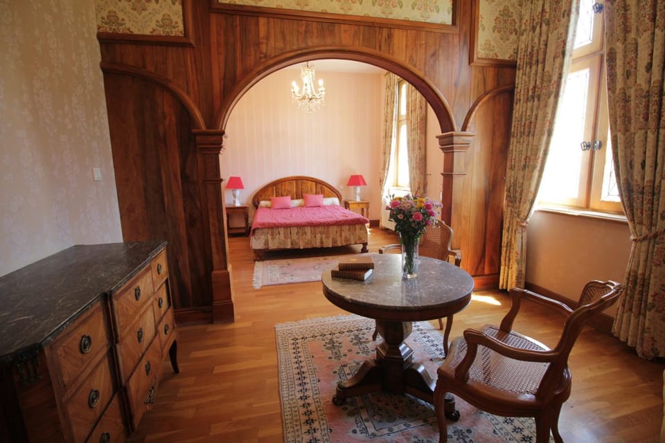 Domaine de La Vitrolle Hotel in Nouvelle-Aquitaine
