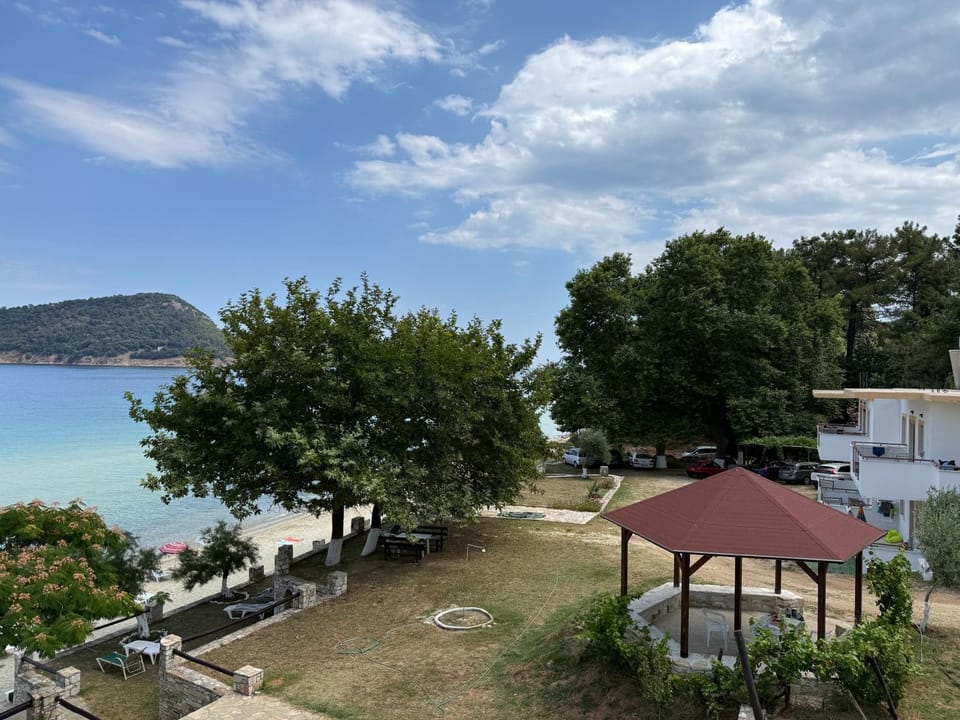 Dolphins House Apartment in Thasos