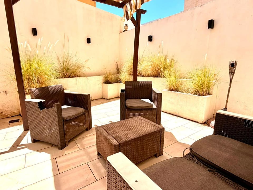 Patio, Garden