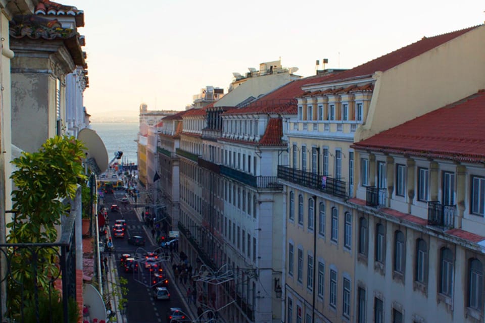 City view, Landmark view, River view, Street view