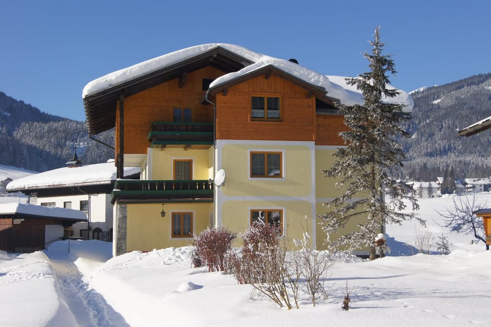 Property building, Winter