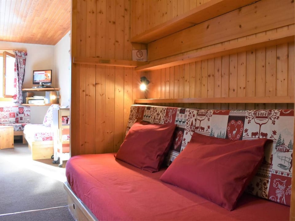 Appartement cosy 2P à Méribel, 5 pers, proche pistes et commerces, parking inclus - FR-1-180-92 Apartment in Les Allues