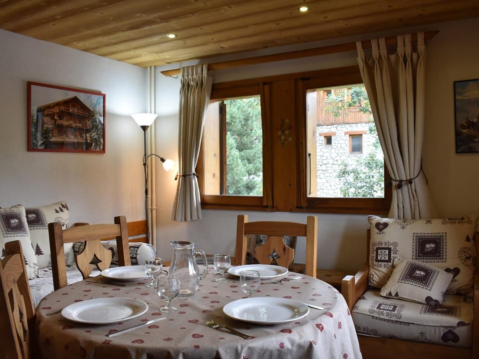 Appartement cosy 2 pièces, proche pistes et commerces - Méribel - FR-1-180-207 Apartment in Les Allues