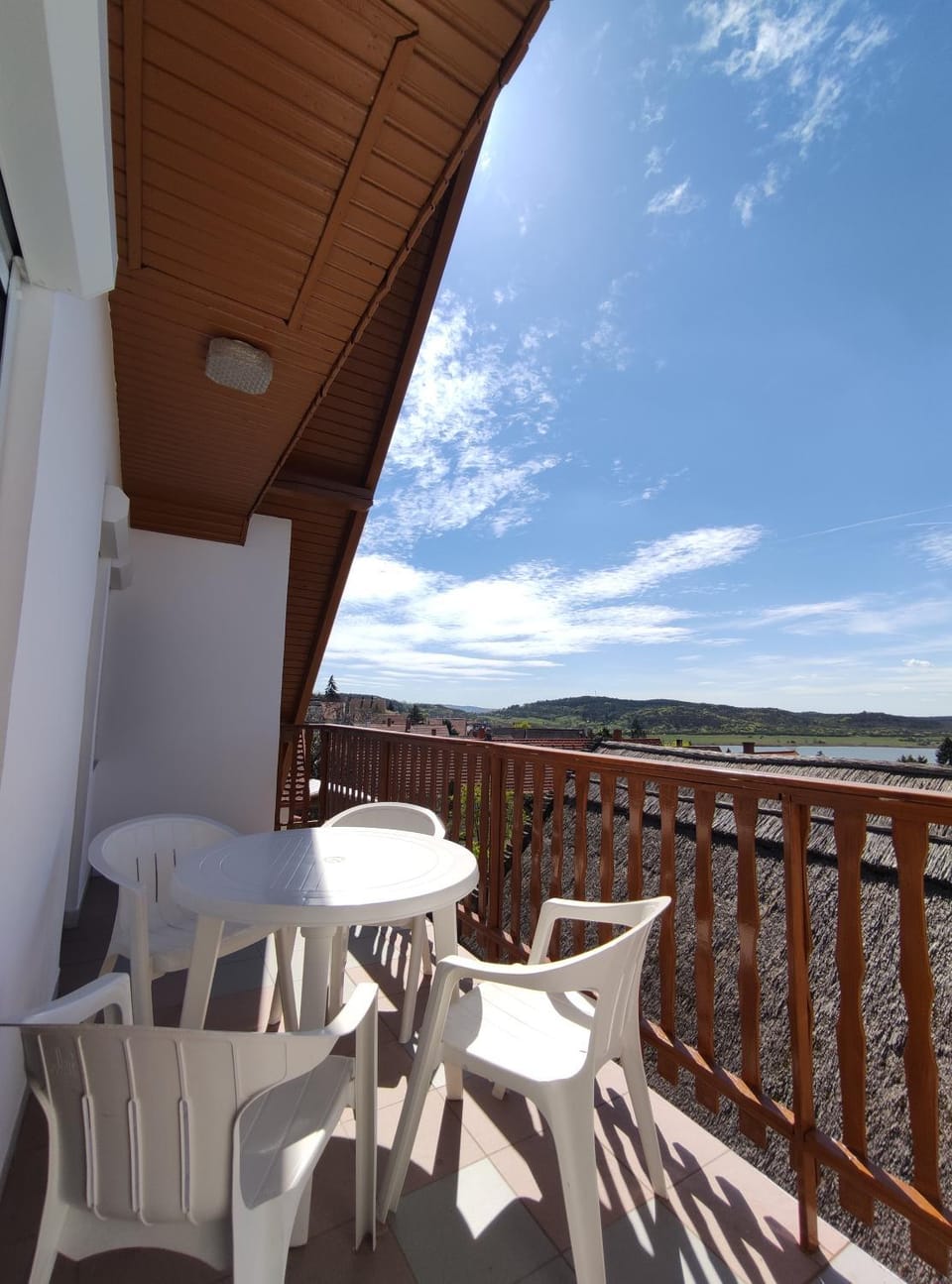 View (from property/room), Balcony/Terrace