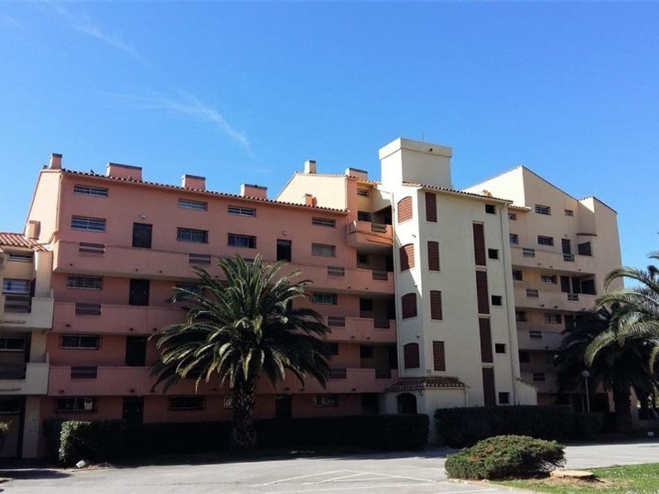 Appartement lumineux T2 avec piscine, loggia et parking, 4 couchages - Argelès-sur-Mer - FR-1-388-55 Apartment in Argeles-sur-Mer