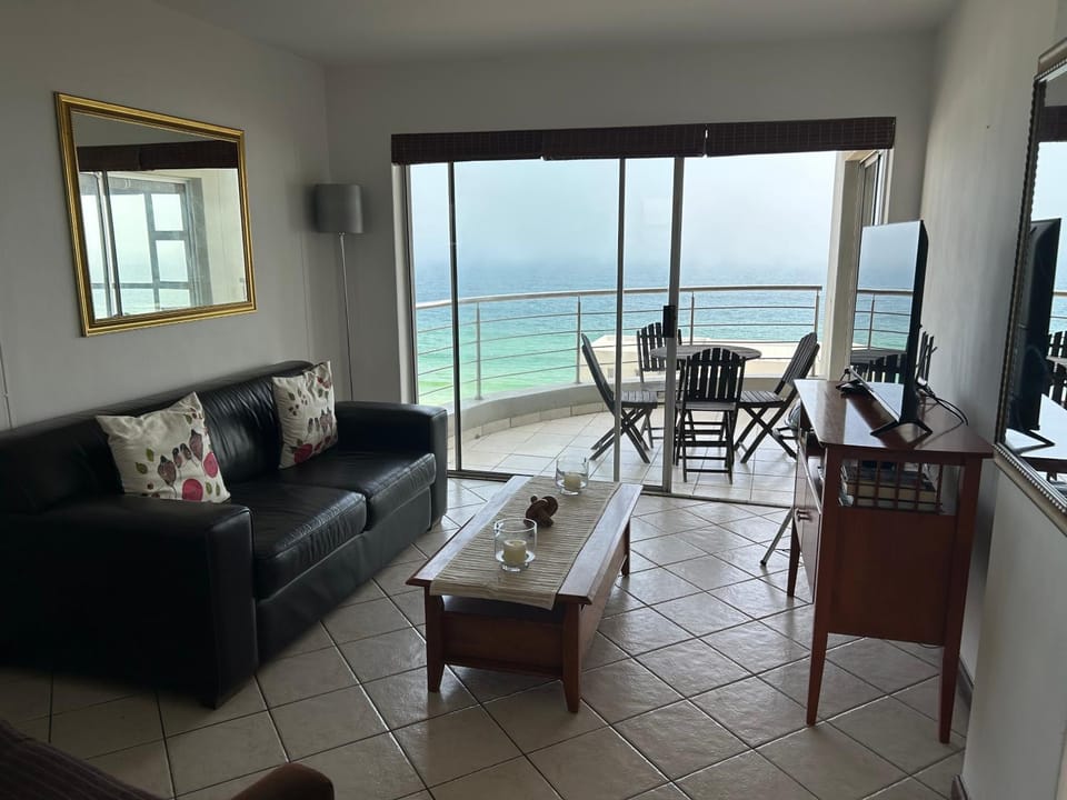 Ocean View B1001, Blouberg Apartment in Cape Town
