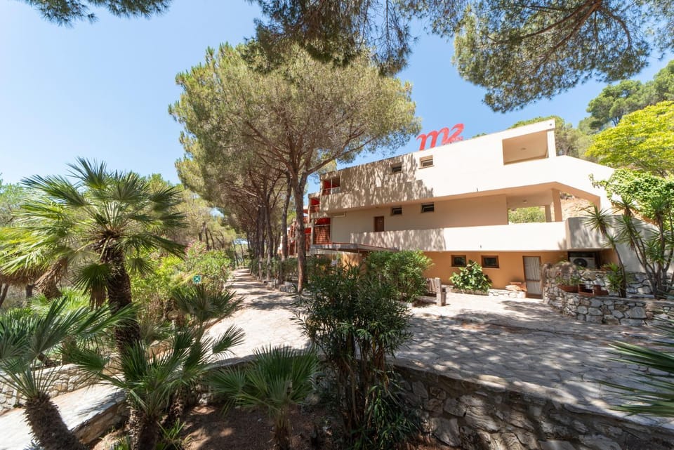 Property building, Garden view