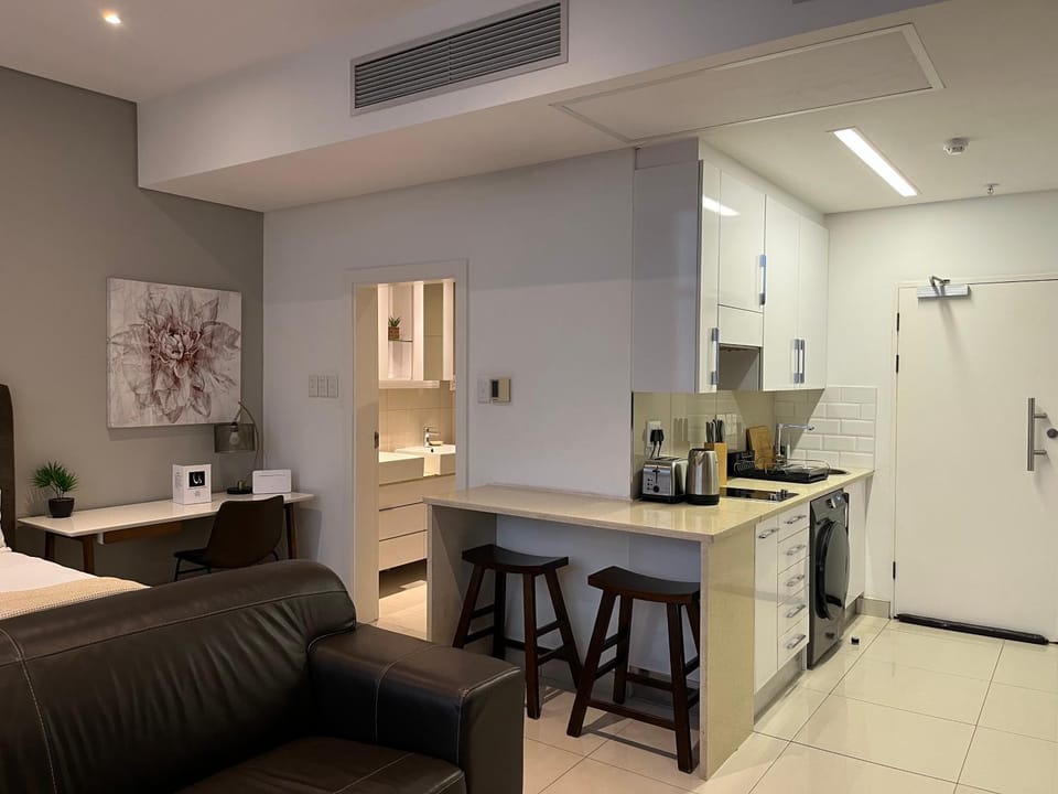 Urban Awe Apartment- iTowers 18th Floor Apartment in North West, South Africa