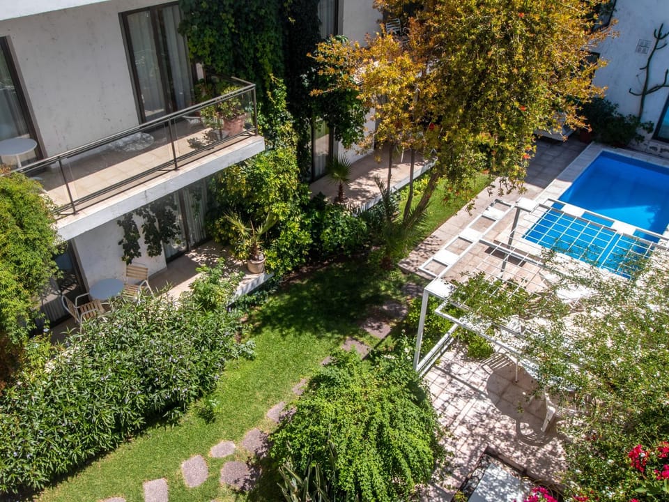 Property building, Garden view, Swimming pool