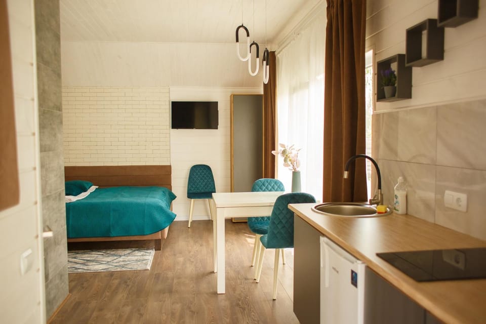 TV and multimedia, Kitchen or kitchenette