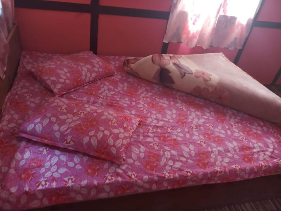 Photo of the whole room, Decorative detail, Bedroom
