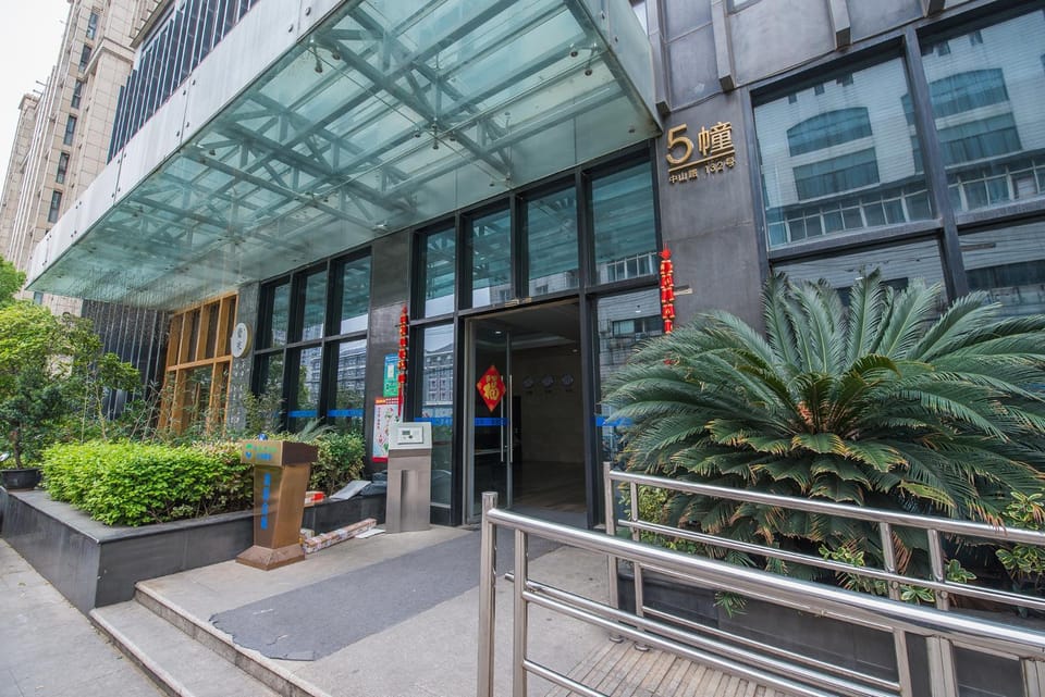 Property building, Day, Lobby or reception