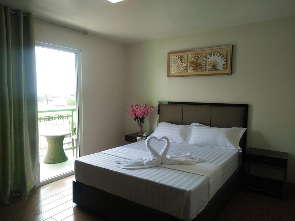 Bed, Photo of the whole room