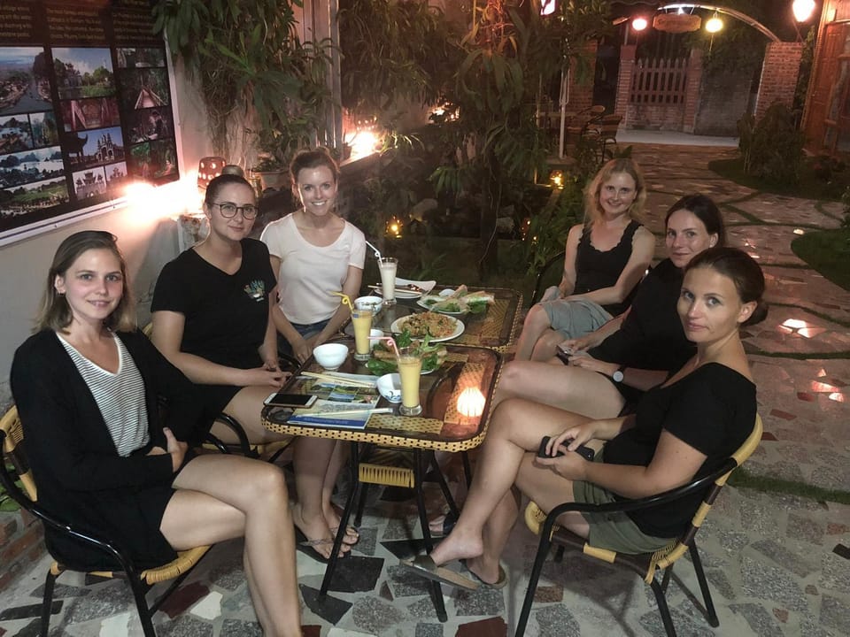 Tam Coc Hello Homestay Hotel in Laos