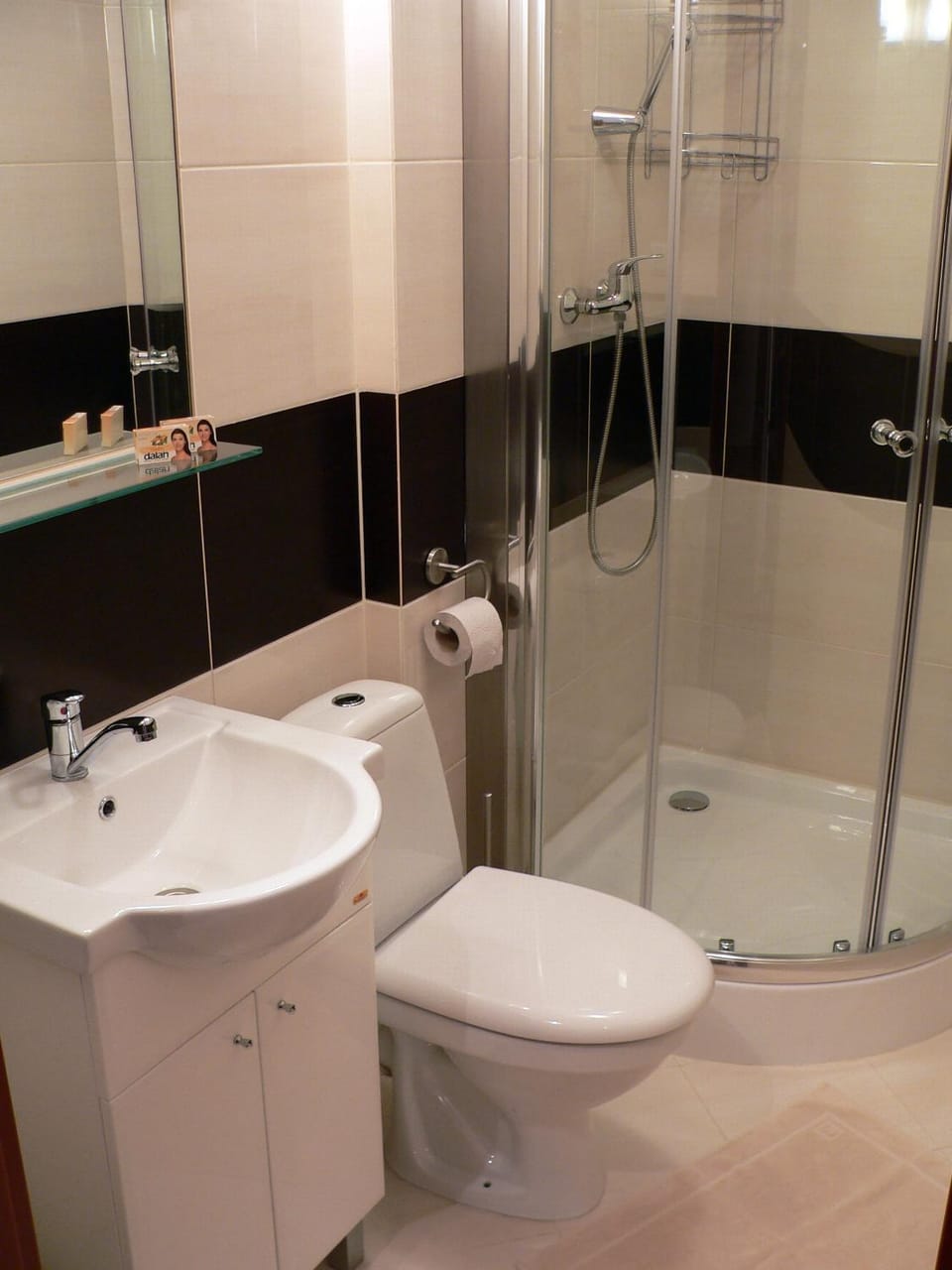 Shower, Toilet, Bathroom