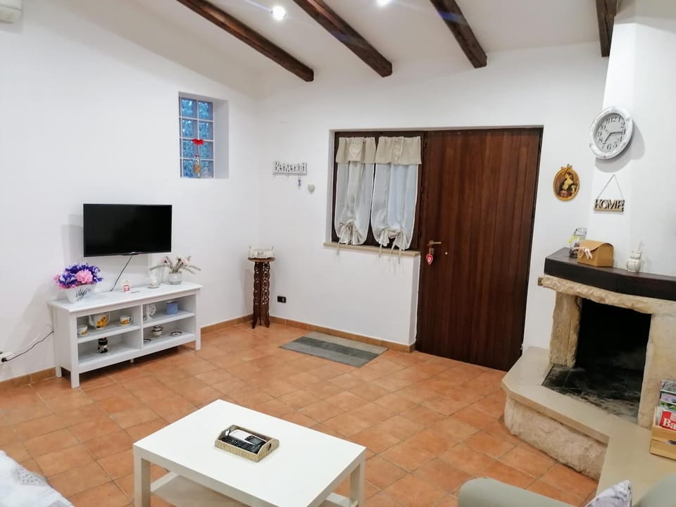 Shabbychic27 Apartment in Basilicata