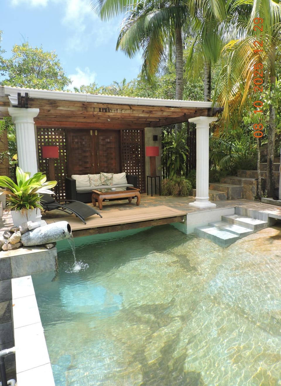 Swimming pool