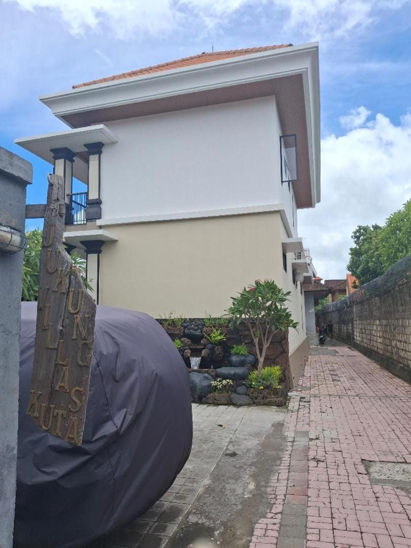 Jukung Villas Kuta Villa in Kuta